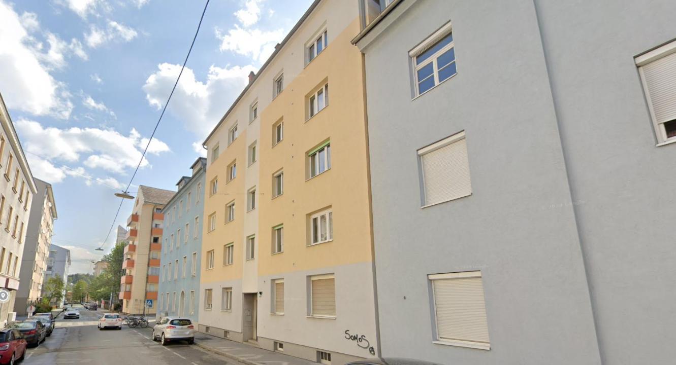 Zentrale, Moderne Wohnung In Грац Экстерьер фото